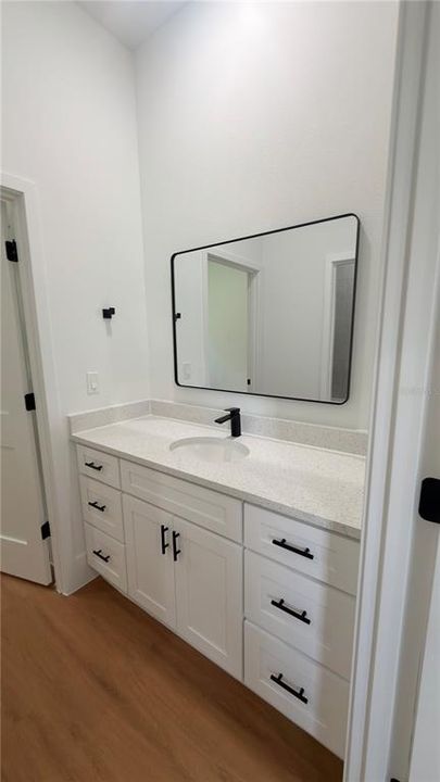 For Rent: $2,200 (4 beds, 3 baths, 1896 Square Feet)