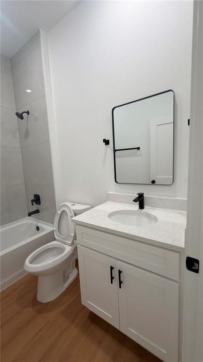 For Rent: $2,200 (4 beds, 3 baths, 1896 Square Feet)