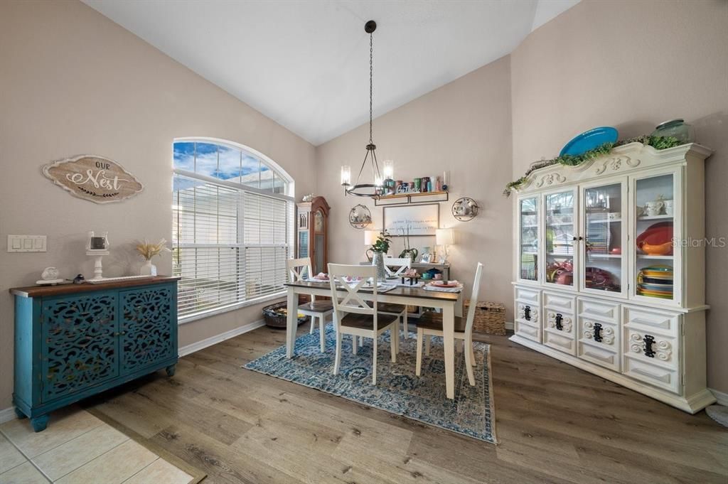 For Sale: $299,900 (3 beds, 2 baths, 1790 Square Feet)