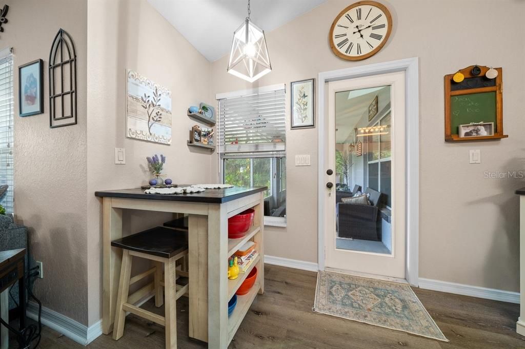 For Sale: $299,900 (3 beds, 2 baths, 1790 Square Feet)