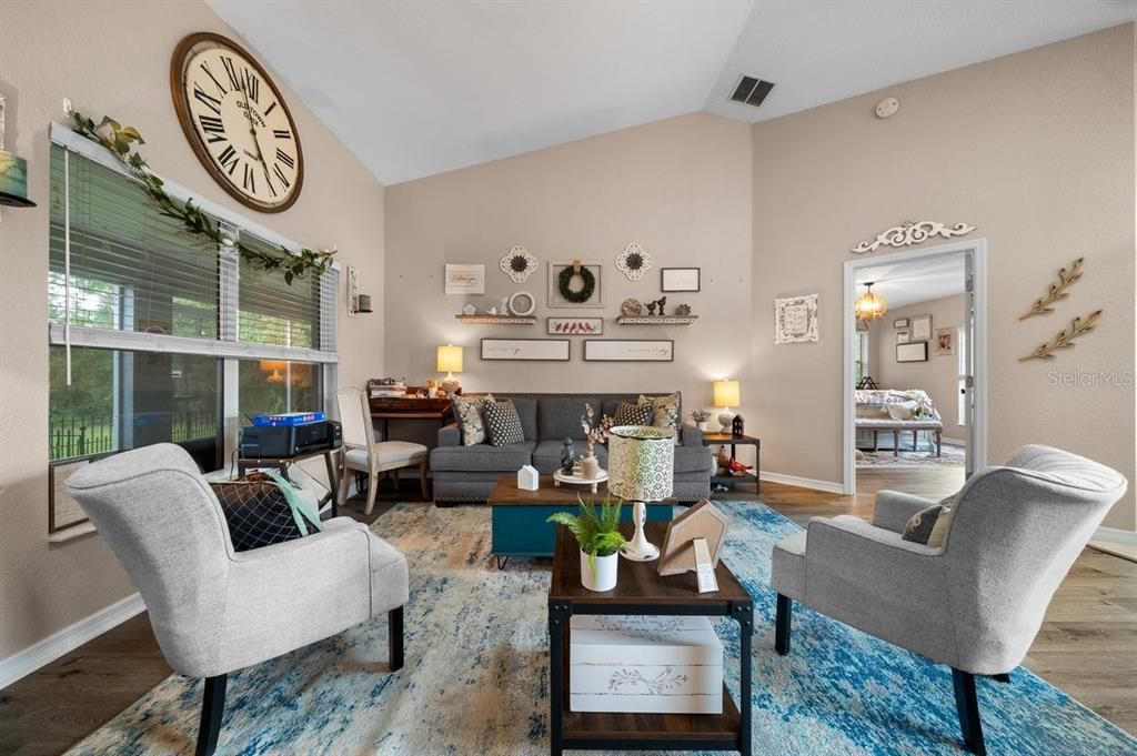 For Sale: $299,900 (3 beds, 2 baths, 1790 Square Feet)