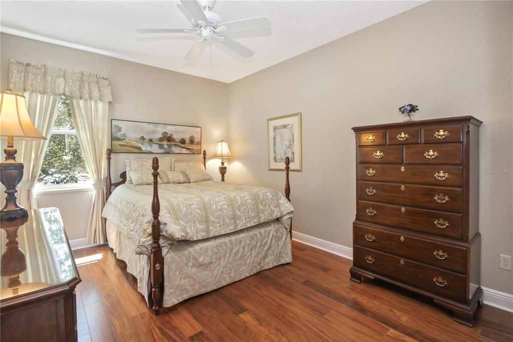 En Venta: $580,000 (3 camas, 2 baños, 2021 Pies cuadrados)