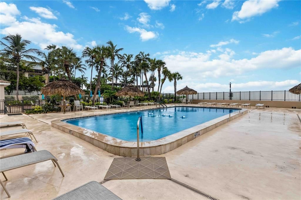For Sale: $645,000 (1 beds, 1 baths, 1116 Square Feet)