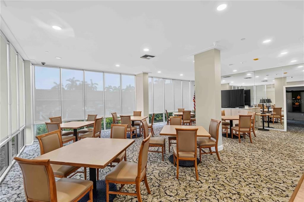 For Sale: $645,000 (1 beds, 1 baths, 1116 Square Feet)