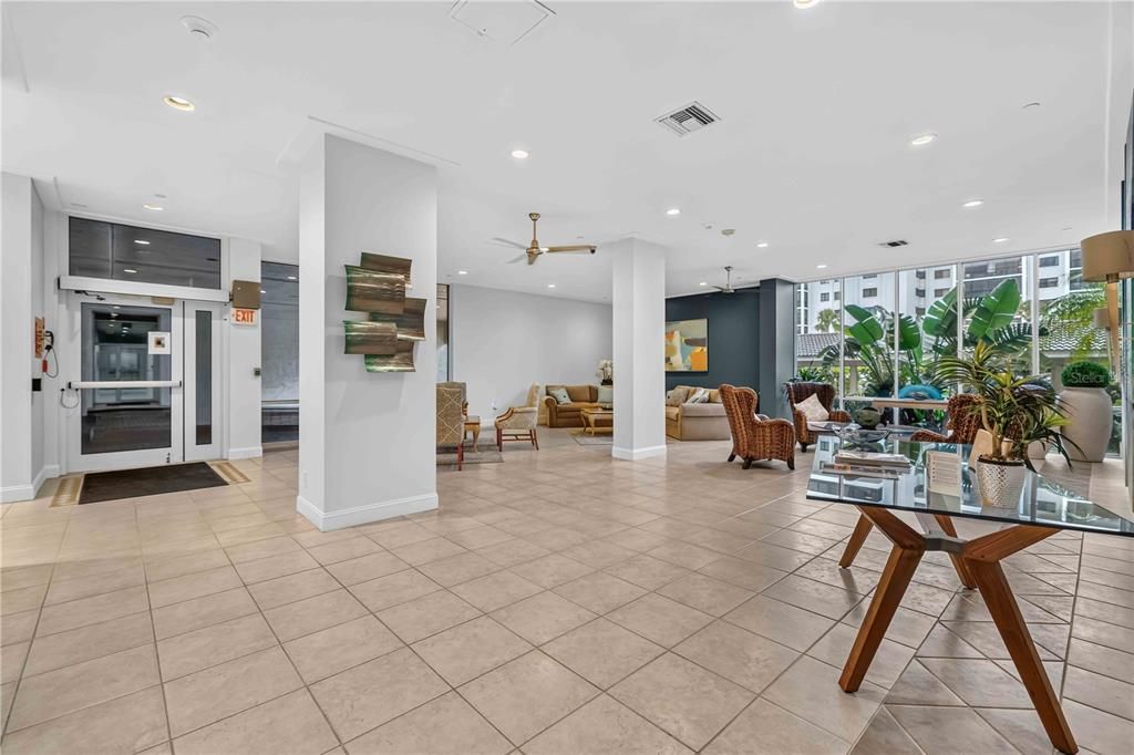 For Sale: $645,000 (1 beds, 1 baths, 1116 Square Feet)