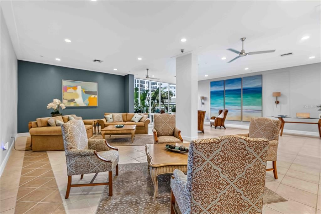 For Sale: $645,000 (1 beds, 1 baths, 1116 Square Feet)