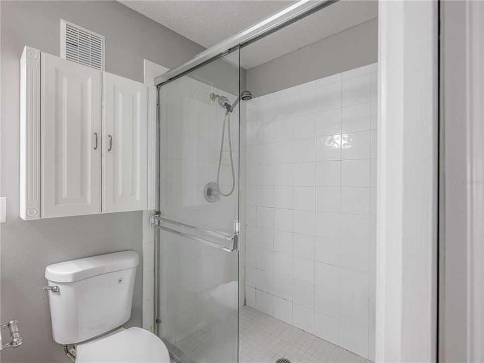 For Sale: $208,900 (2 beds, 2 baths, 1230 Square Feet)