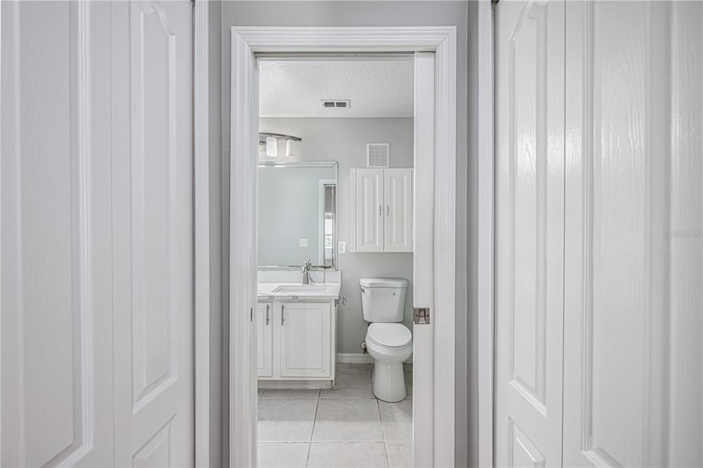 For Sale: $208,900 (2 beds, 2 baths, 1230 Square Feet)