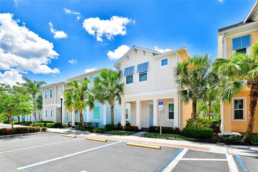 For Rent: $3,300 (2 beds, 2 baths, 1305 Square Feet)
