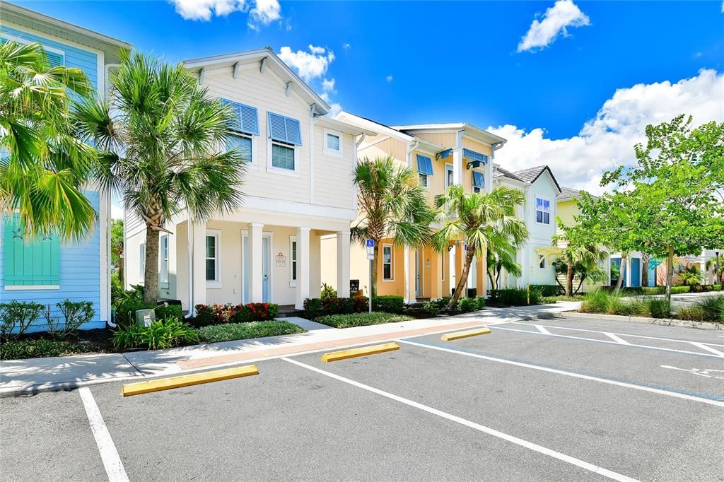 For Rent: $3,300 (2 beds, 2 baths, 1305 Square Feet)