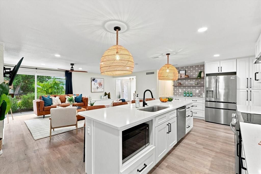 For Sale: $749,000 (3 beds, 2 baths, 1768 Square Feet)
