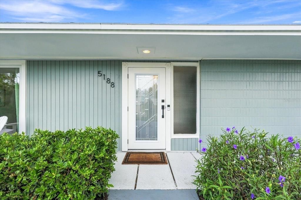 For Sale: $749,000 (3 beds, 2 baths, 1768 Square Feet)