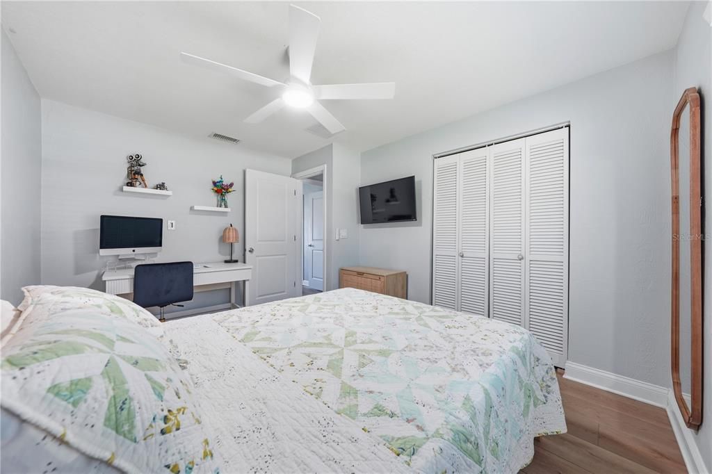 For Sale: $364,900 (3 beds, 2 baths, 1442 Square Feet)
