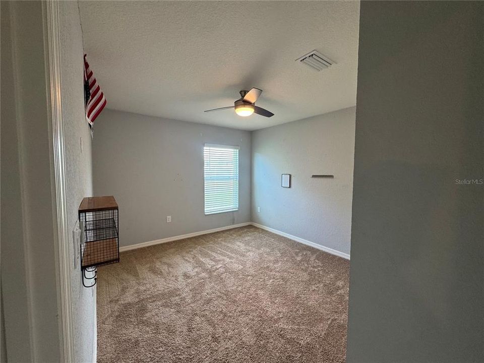 For Rent: $2,495 (3 beds, 2 baths, 1997 Square Feet)
