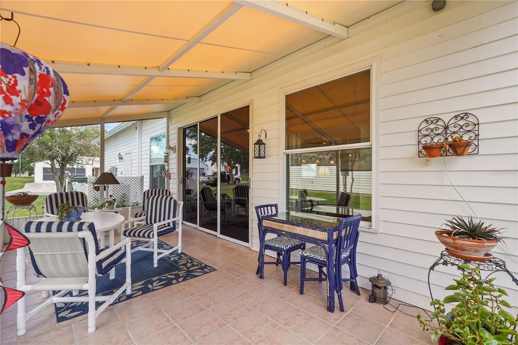 Active With Contract: $275,000 (2 beds, 2 baths, 1606 Square Feet)