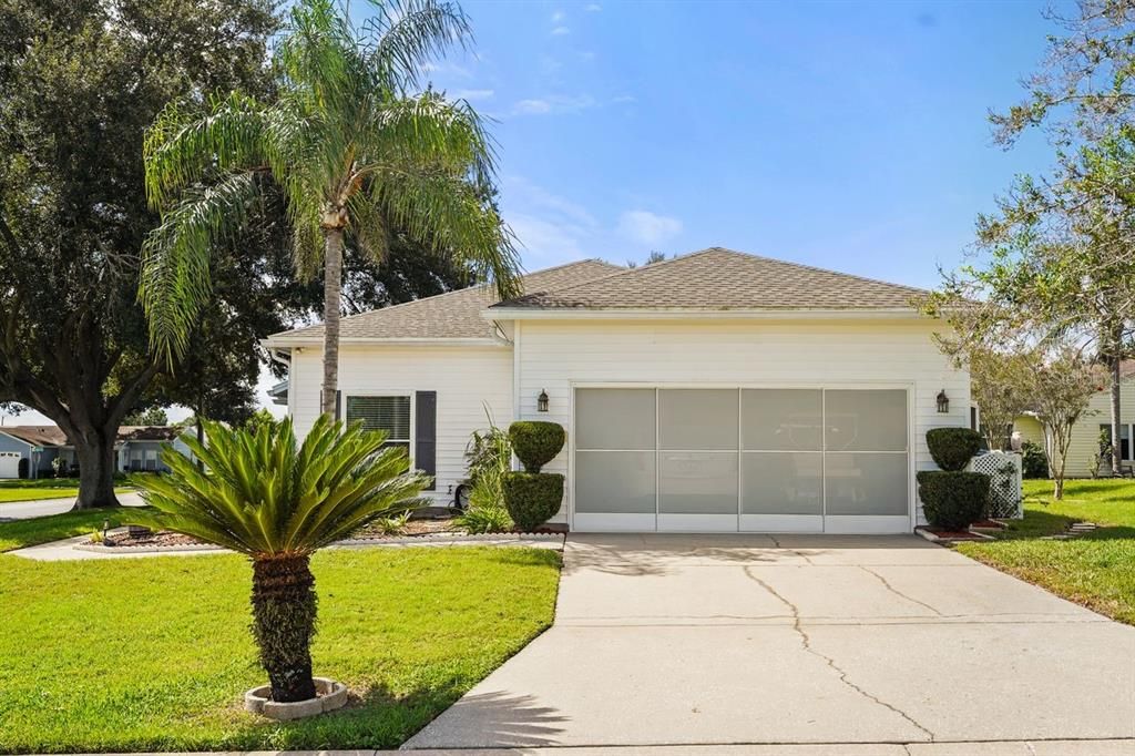 Active With Contract: $275,000 (2 beds, 2 baths, 1606 Square Feet)
