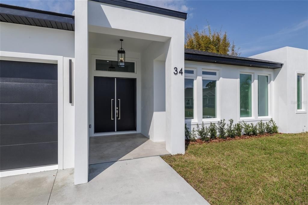 For Sale: $759,000 (4 beds, 3 baths, 2556 Square Feet)