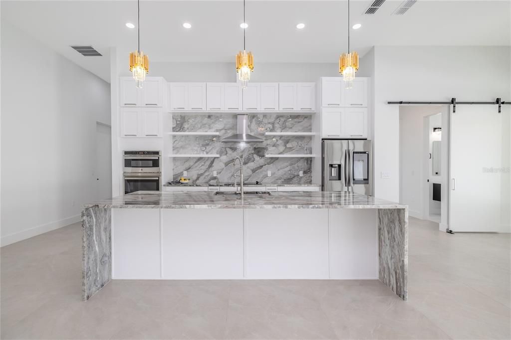 For Sale: $759,000 (4 beds, 3 baths, 2556 Square Feet)