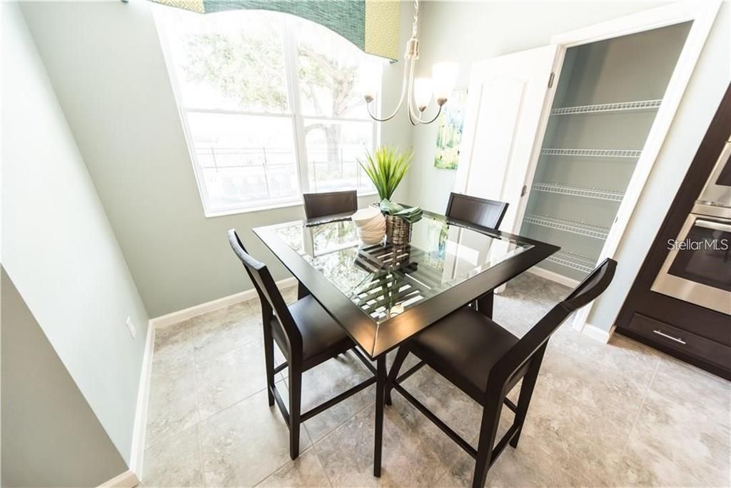 For Sale: $624,999 (5 beds, 3 baths, 3208 Square Feet)