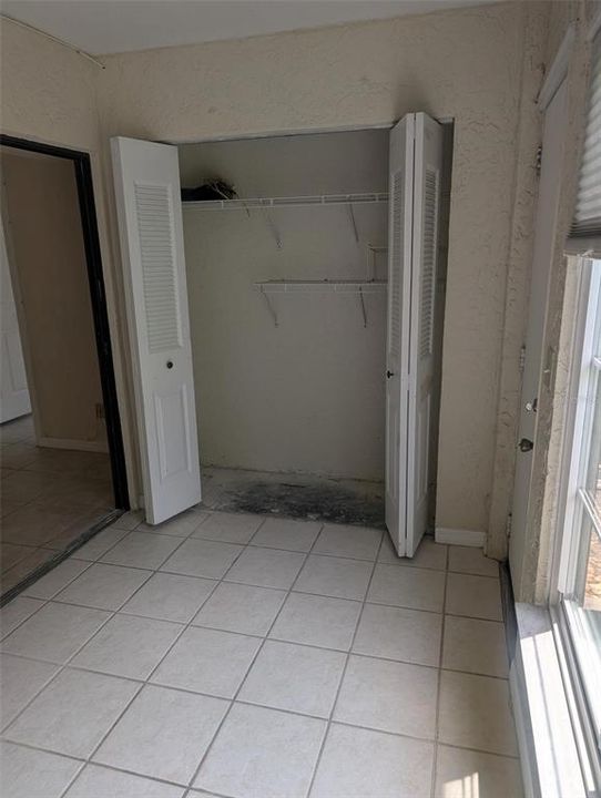В аренду: $1,750 (2 спален, 2 ванн, 1050 Квадратных фут)