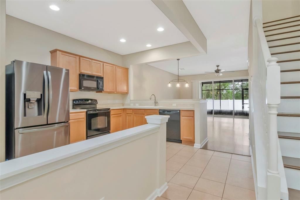 For Sale: $345,000 (3 beds, 2 baths, 1622 Square Feet)