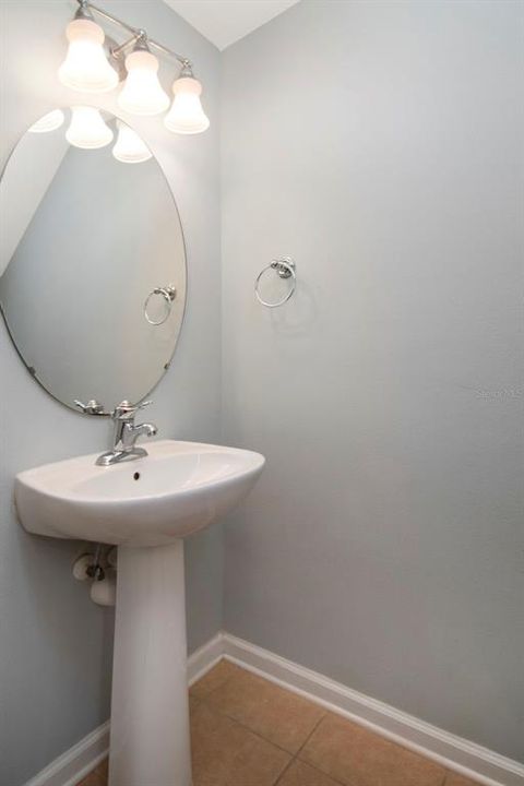 For Sale: $345,000 (3 beds, 2 baths, 1622 Square Feet)