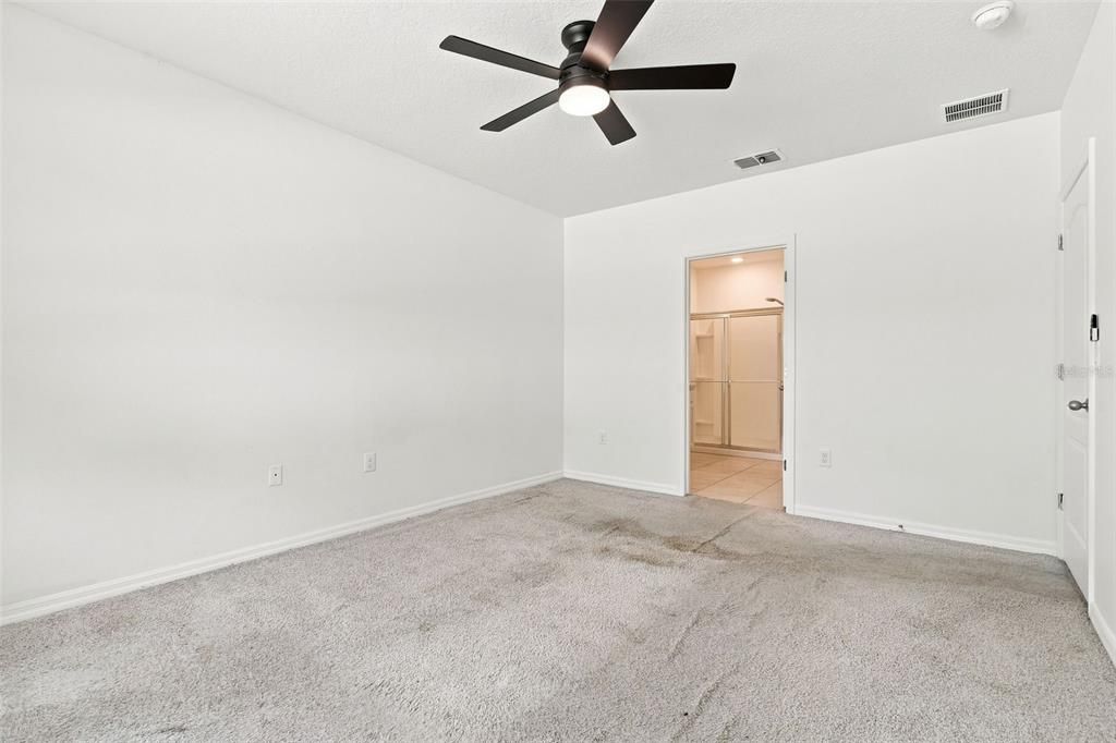 For Sale: $360,000 (4 beds, 2 baths, 1846 Square Feet)