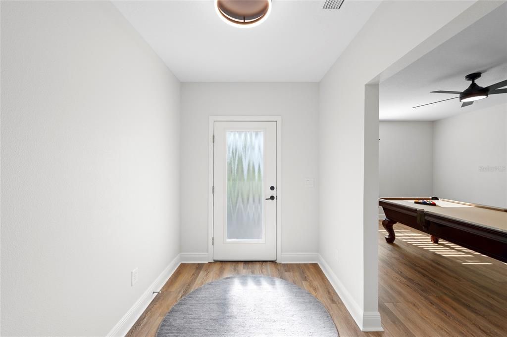 For Sale: $410,000 (3 beds, 2 baths, 2090 Square Feet)