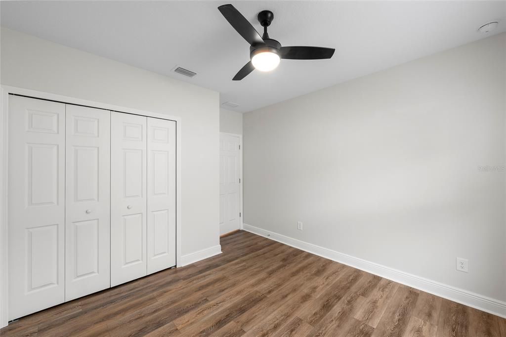 For Sale: $410,000 (3 beds, 2 baths, 2090 Square Feet)