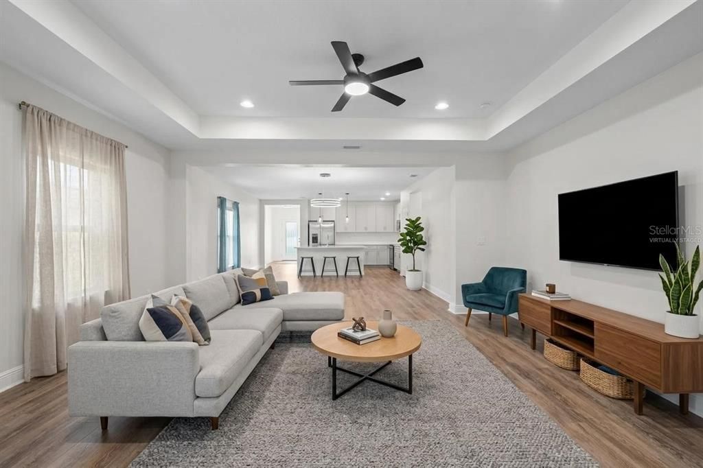 For Sale: $410,000 (3 beds, 2 baths, 2090 Square Feet)
