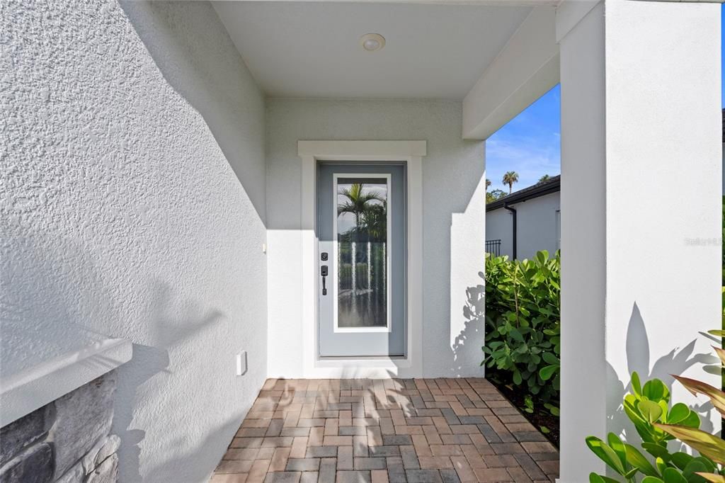 For Sale: $410,000 (3 beds, 2 baths, 2090 Square Feet)