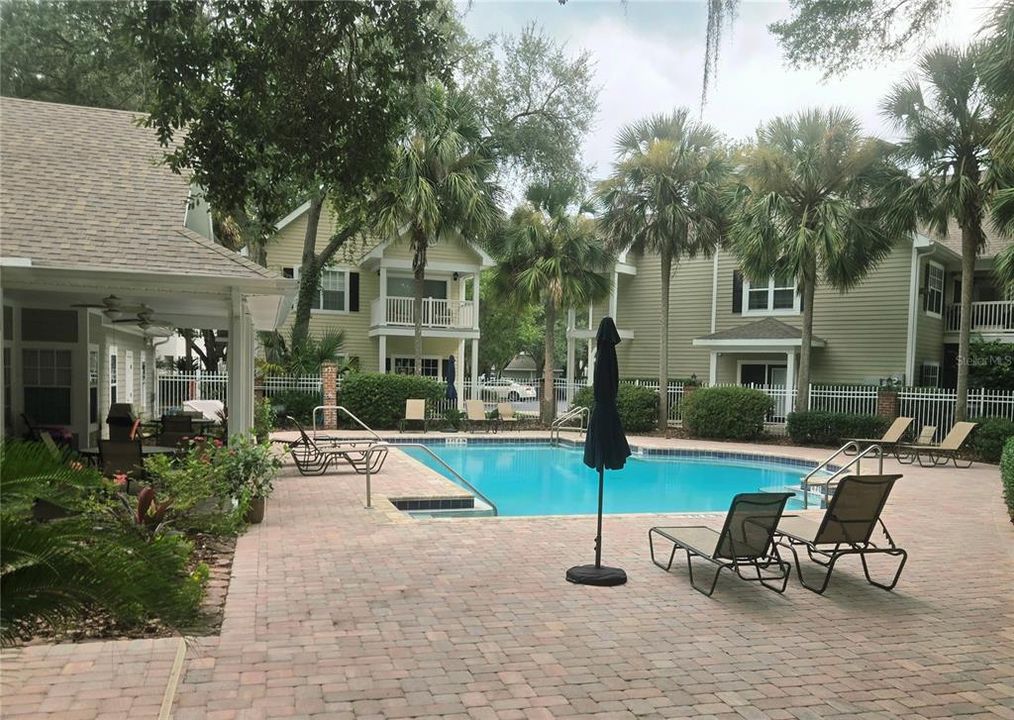 For Sale: $249,000 (2 beds, 2 baths, 1134 Square Feet)