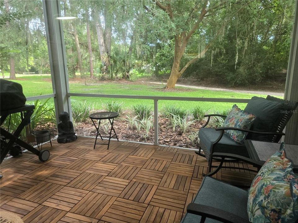 For Sale: $249,000 (2 beds, 2 baths, 1134 Square Feet)