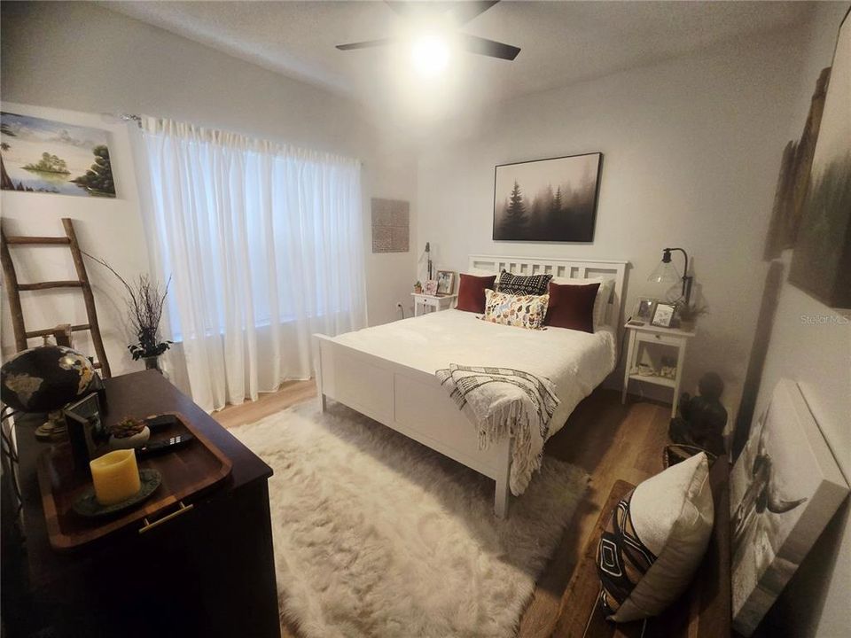 For Sale: $249,000 (2 beds, 2 baths, 1134 Square Feet)