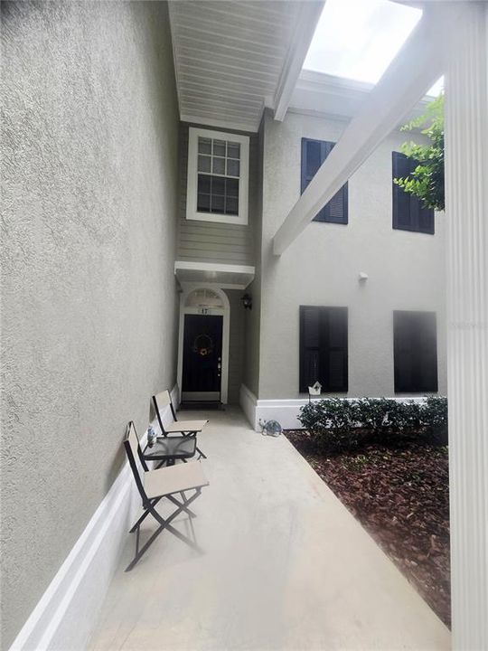 For Sale: $249,000 (2 beds, 2 baths, 1134 Square Feet)