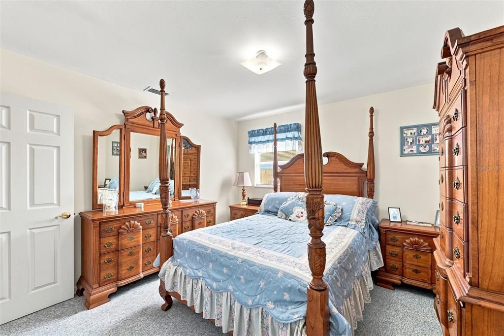 For Sale: $397,000 (3 beds, 2 baths, 1774 Square Feet)