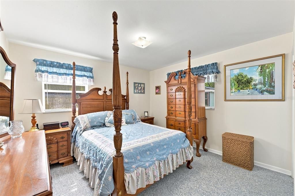 For Sale: $397,000 (3 beds, 2 baths, 1774 Square Feet)