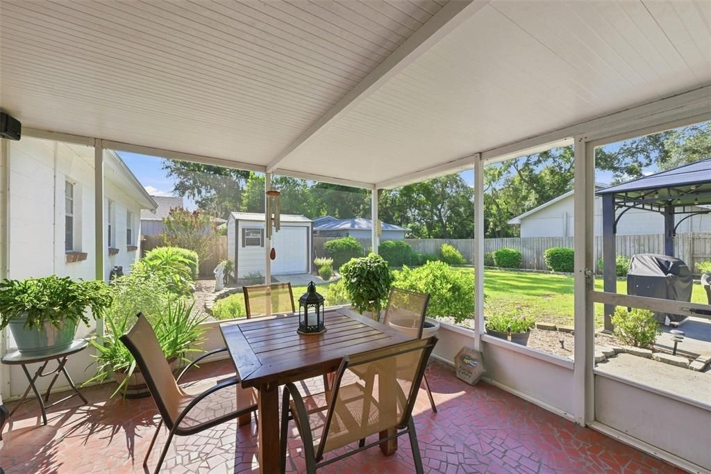 For Sale: $397,000 (3 beds, 2 baths, 1774 Square Feet)