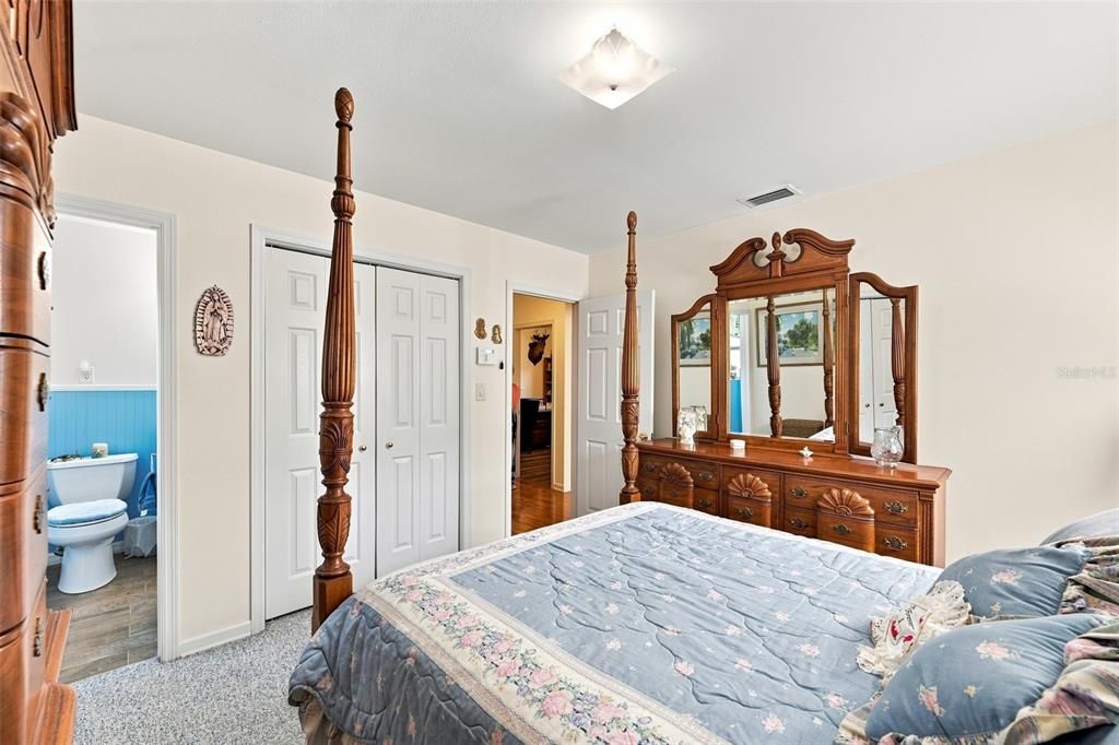 For Sale: $397,000 (3 beds, 2 baths, 1774 Square Feet)