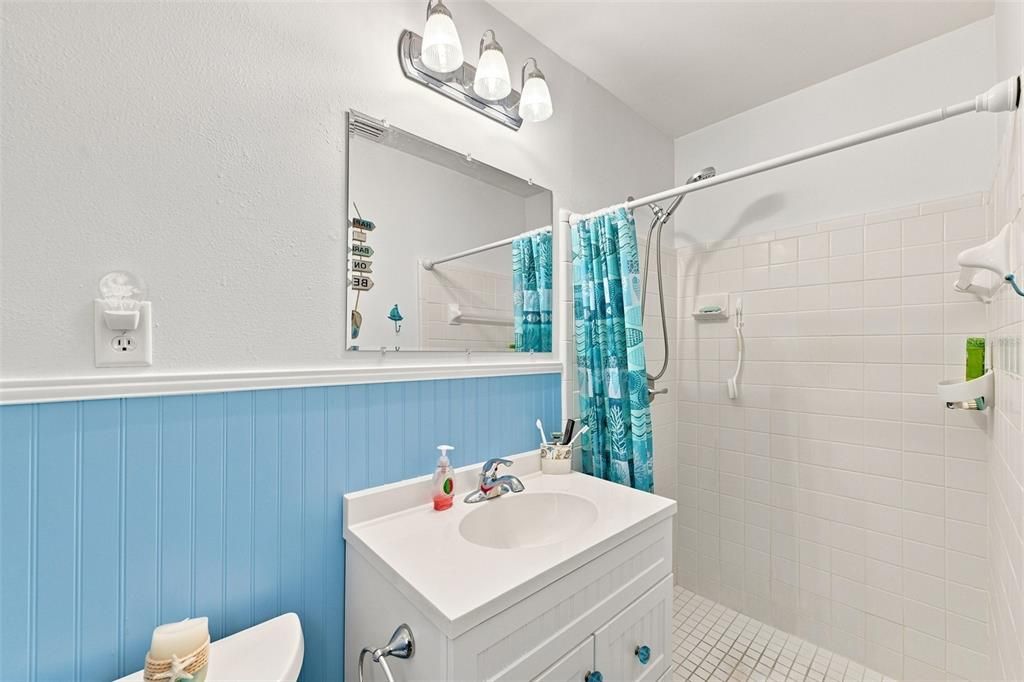 For Sale: $397,000 (3 beds, 2 baths, 1774 Square Feet)