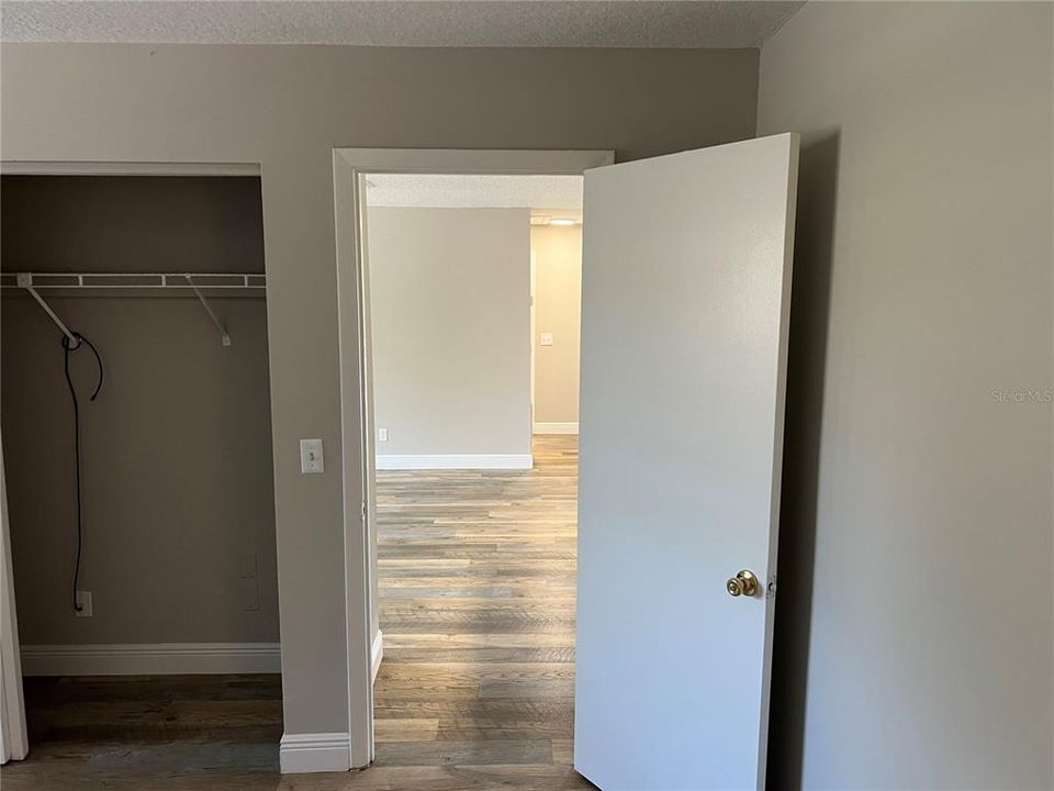 For Sale: $139,900 (2 beds, 2 baths, 918 Square Feet)