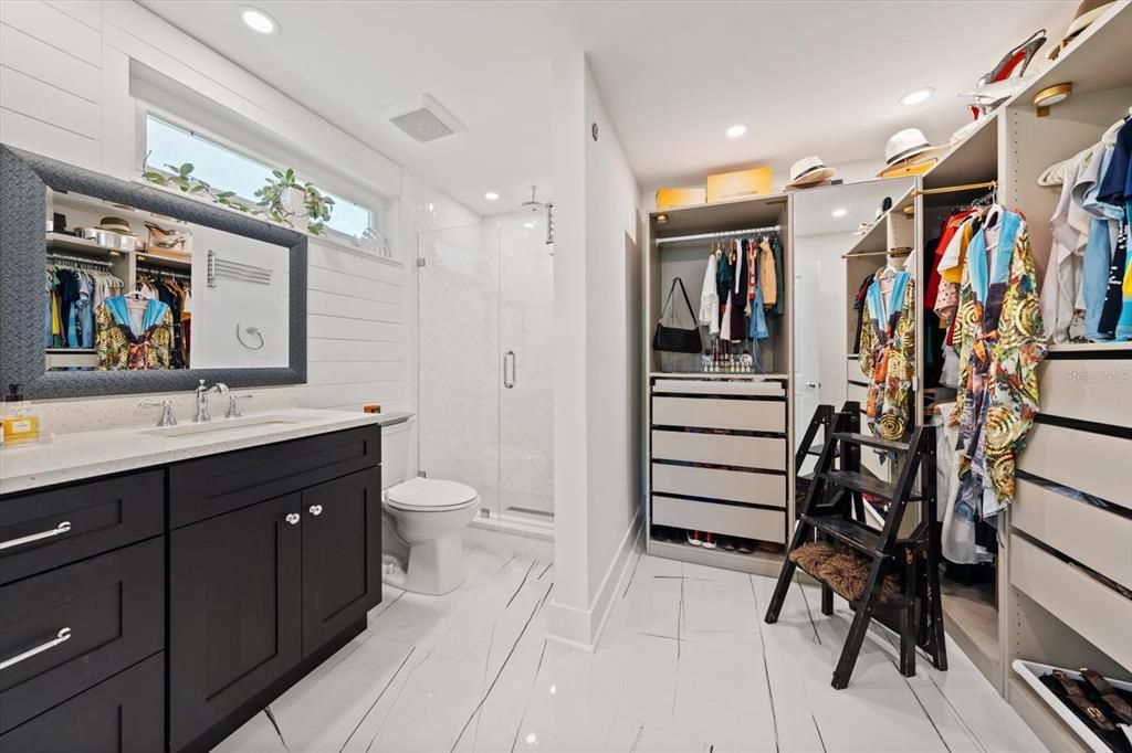 For Sale: $850,000 (4 beds, 3 baths, 1767 Square Feet)