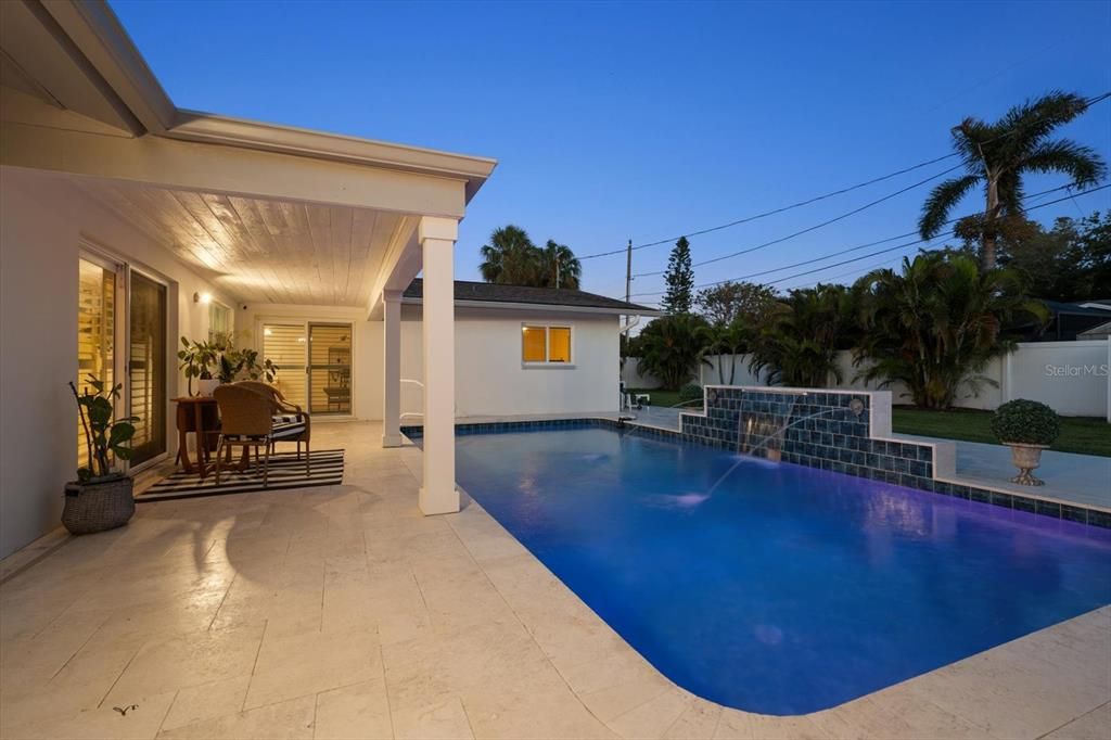 For Sale: $850,000 (4 beds, 3 baths, 1767 Square Feet)