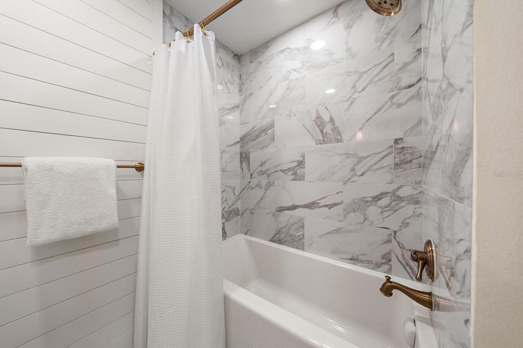 For Sale: $850,000 (4 beds, 3 baths, 1767 Square Feet)