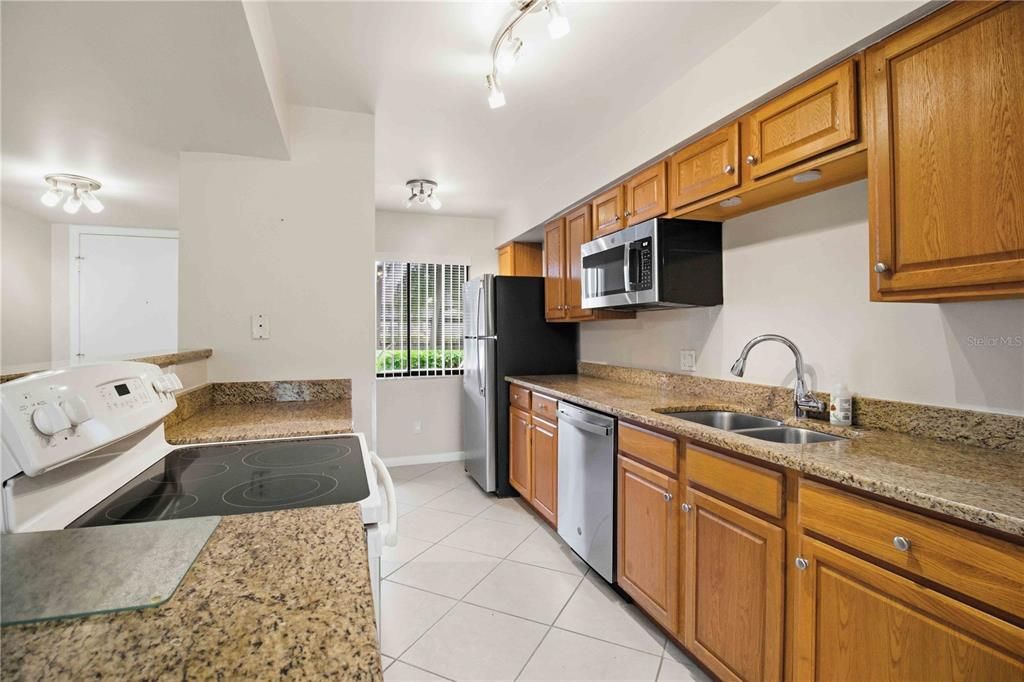 For Rent: $1,775 (2 beds, 2 baths, 1108 Square Feet)