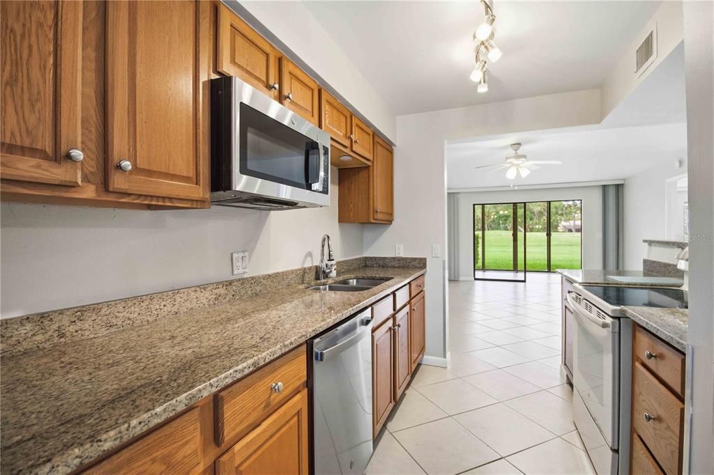 For Rent: $1,775 (2 beds, 2 baths, 1108 Square Feet)
