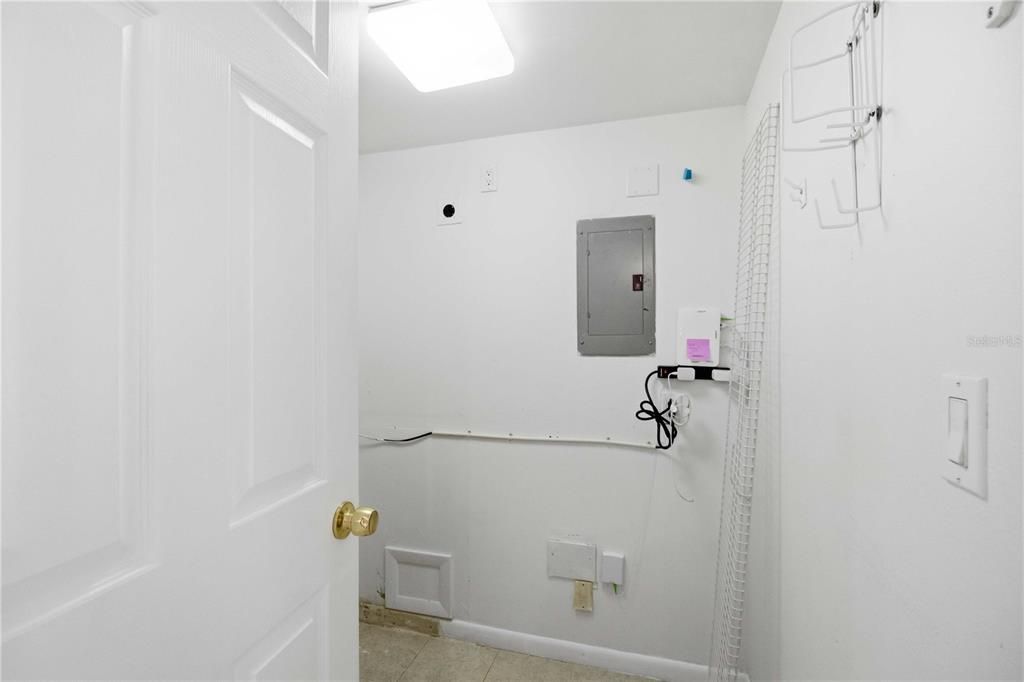 For Rent: $1,775 (2 beds, 2 baths, 1108 Square Feet)