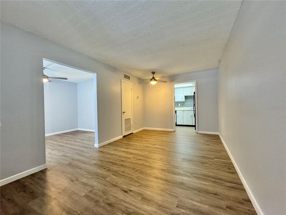 For Rent: $1,150 (1 beds, 1 baths, 550 Square Feet)
