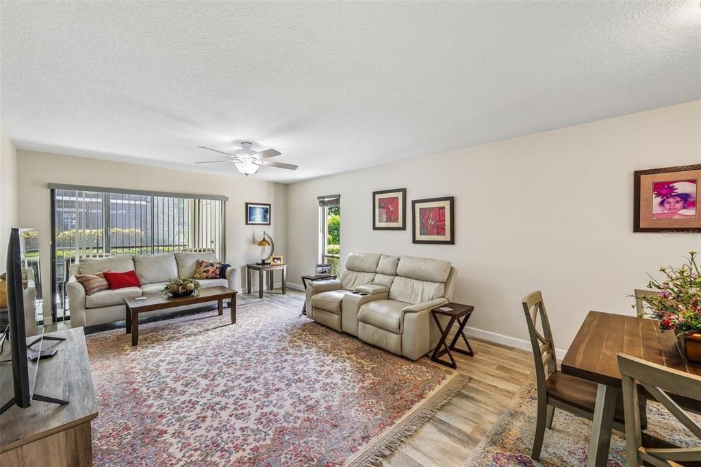 For Sale: $180,000 (2 beds, 2 baths, 1200 Square Feet)