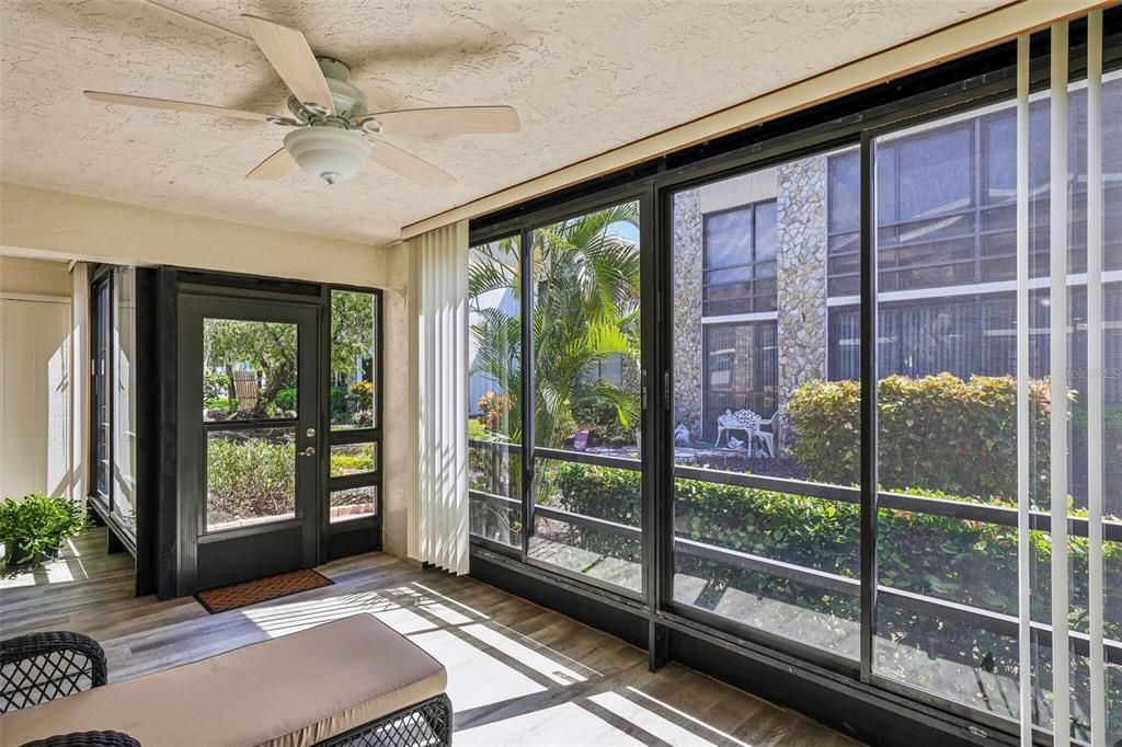 For Sale: $180,000 (2 beds, 2 baths, 1200 Square Feet)